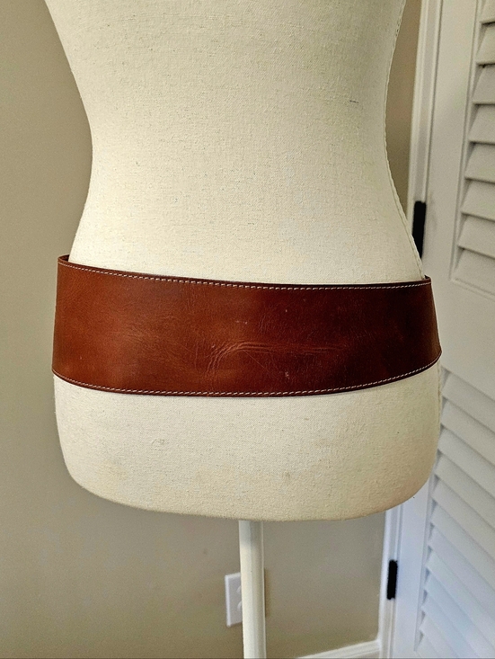 Chasing Unicorns Leather And Brass Flower Belt main image 11